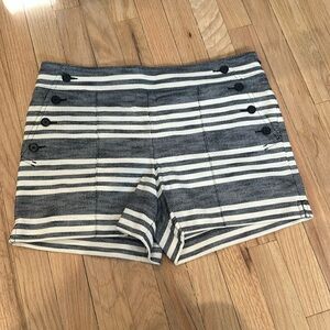 Ann Taylor Loft The Riviera Pant Cropped Julie Fit Shorts Size 8